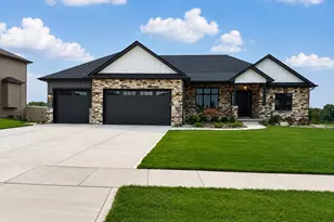 10148 Springlake Rd, Saint John, IN 46373 - Photo 1