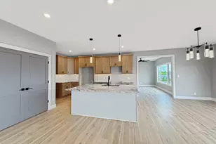 10148 Springlake Rd, Saint John, IN 46373 - Photo 9