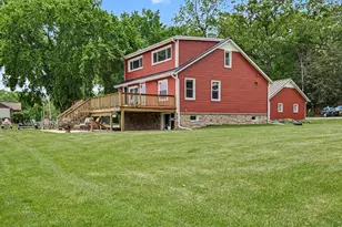 515 Lakeview Ct, Lowell, IN 46356 - Photo 3