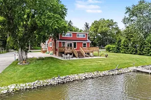 515 Lakeview Ct, Lowell, IN 46356 - Photo 5