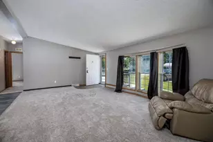 605 E Washington St, Morocco, IN 47963 - Photo 11