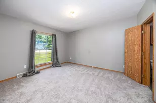 605 E Washington St, Morocco, IN 47963 - Photo 21