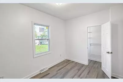 5042 Reading Avenue, East Chicago, IN 46312 - Photo 15