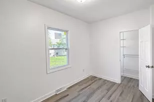 5042 Reading Ave, East Chicago, IN 46312 - Photo 15