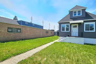5042 Reading Ave, East Chicago, IN 46312 - Photo 3