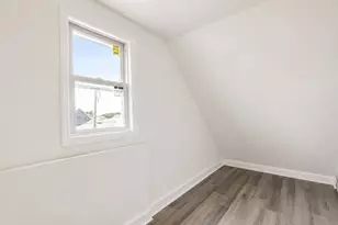 5042 Reading Ave, East Chicago, IN 46312 - Photo 23