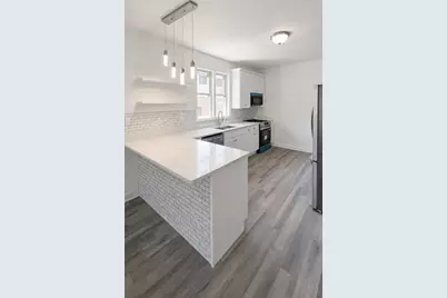 5042 Reading Avenue, East Chicago, IN 46312 - Photo 9