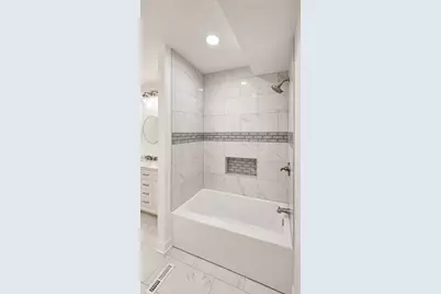 5042 Reading Avenue, East Chicago, IN 46312 - Photo 11