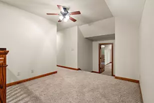 64 Nicholas Dr, Valparaiso, IN 46383 - Photo 49