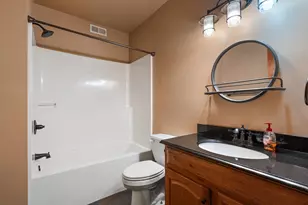 64 Nicholas Dr, Valparaiso, IN 46383 - Photo 57