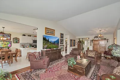 950 Easy Street #D, Crown Point, IN 46307 - Photo 9