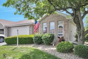 950 Easy St, Crown Point, IN 46307 - Photo 1
