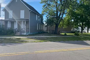 207 Chicago St, Michigan City, IN 46360 - Photo 1