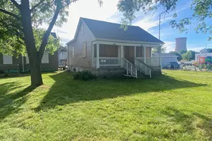 207 Chicago St, Michigan City, IN 46360 - Photo 5