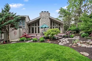 3730 Chimney Hill Dr, Valparaiso, IN 46383 - Photo 37