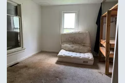413 S Range Street, Wolcott, IN 47995 - Photo 5