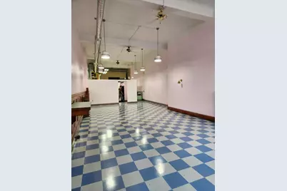 810 Lincolnway, La Porte, IN 46350 - Photo 3