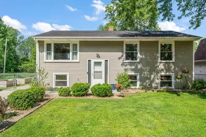 1022 S 18th Street, Chesterton, IN 46304 - Photo 1