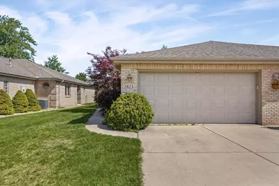 2823 100th Street, Highland, IN 46322 - Photo 3