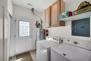 11439 Vermont Pl, Crown Point, IN 46307 - Photo 25
