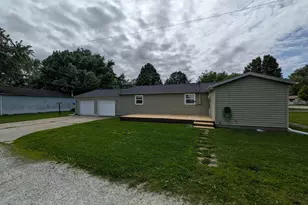 911 Harrison St, Frankton, IN 46044 - Photo 23