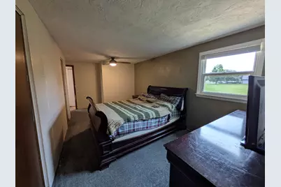 911 Harrison Street, Frankton, IN 46044 - Photo 13