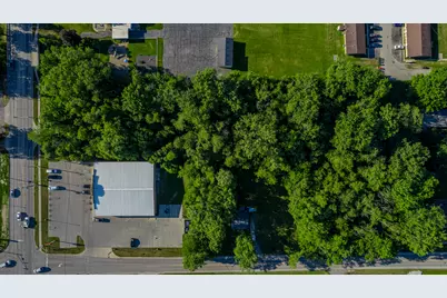 130 E Division, Demotte, IN 46310 - Photo 5