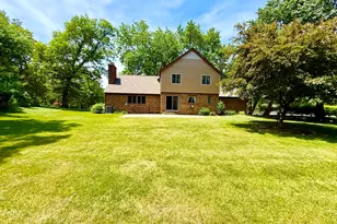 6834 Mercedes Ln, Demotte, IN 46310 - Photo 35
