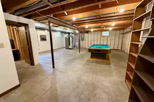 6834 Mercedes Ln, Demotte, IN 46310 - Photo 29