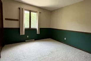 6834 Mercedes Ln, Demotte, IN 46310 - Photo 21