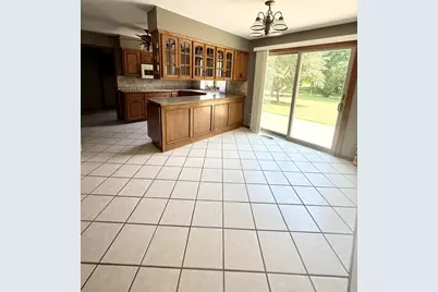 6834 Mercedes Lane, Demotte, IN 46310 - Photo 13