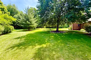6834 Mercedes Ln, Demotte, IN 46310 - Photo 33