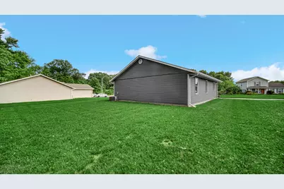 2908 Watertown Avenue, Lake Station, IN 46405 - Photo 23