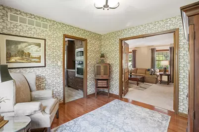 2060 Maid Marion Drive N, Schererville, IN 46375 - Photo 9