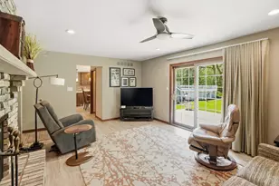 2060 Maid Marion Dr N, Schererville, IN 46375 - Photo 17