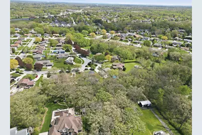 2060 Maid Marion Drive N, Schererville, IN 46375 - Photo 37