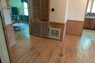 405 Maple Ave, Wheeler, IN 46393 - Photo 7