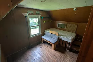 405 Maple Ave, Wheeler, IN 46393 - Photo 15