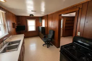 405 Maple Ave, Wheeler, IN 46393 - Photo 9