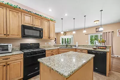 55220 Sundance Drive, New Carlisle, IN 46552 - Photo 9