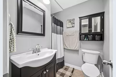 272 W Powell Drive, La Porte, IN 46350 - Photo 5