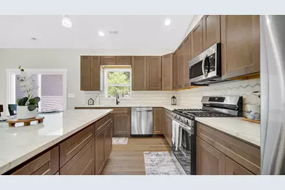 2861 Benton Street, Lake Station, IN 46405 - Photo 9