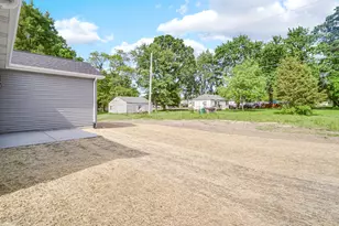 2861 Benton St, Lake Station, IN 46405 - Photo 27