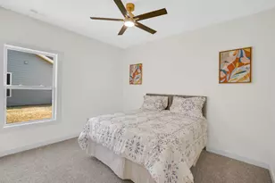 2863 Benton St, Lake Station, IN 46405 - Photo 19