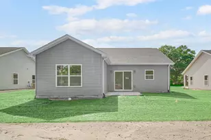2863 Benton St, Lake Station, IN 46405 - Photo 3