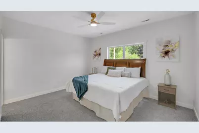 2865 Benton Street, Lake Station, IN 46405 - Photo 13