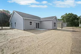 2865 Benton St, Lake Station, IN 46405 - Photo 25