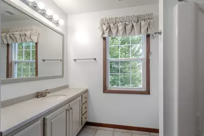 203 Parkwood Drive, Valparaiso, IN 46383 - Photo 19