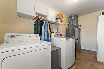 5215 Woodbridge Avenue, Portage, IN 46368 - Photo 15