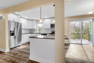 7951 Catalpa St, Dyer, IN 46311 - Photo 5